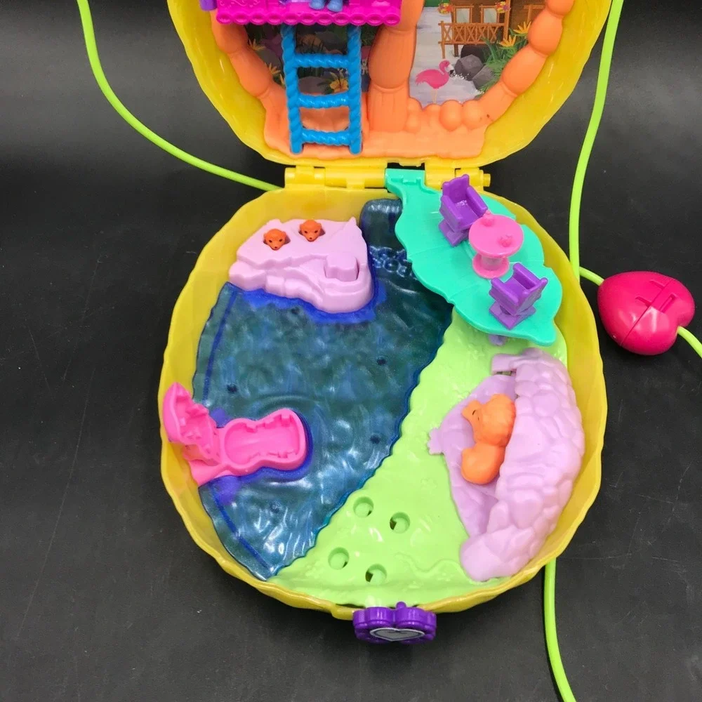 Polly Pocket Tropicool Pineapple Purse Compact Playset Incomplete